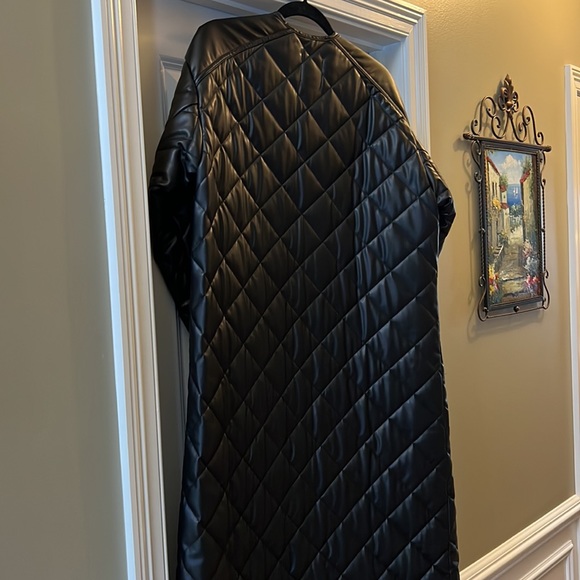 Perfect condition faux leather quilted Zara long jacket - Picture 5 of 5